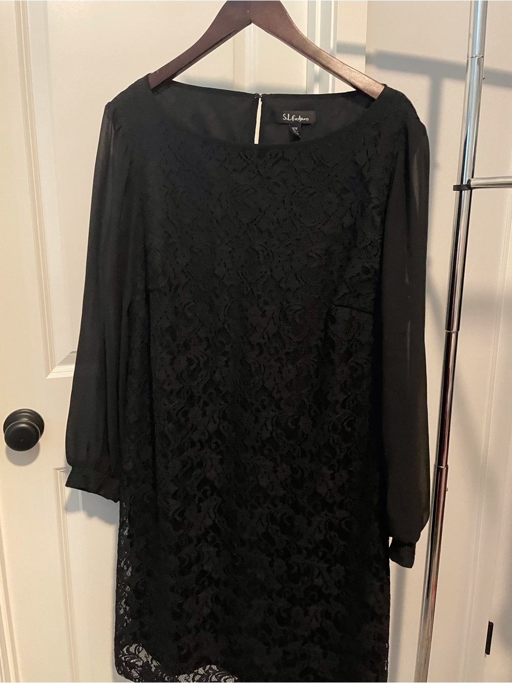 S.L. Fashions Black Lace Long Sleeve Shift Dress